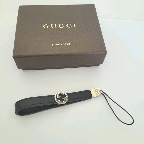 Authentic GUCCI Cell Phone Key Charm Strap Lanyard Leather Black Leather New - Picture 1 of 7